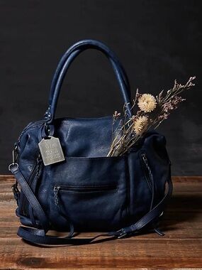 FREE PEOPLE WE THE FREE EMERSON TOTE DARK RINSE NEW! Sold Out!